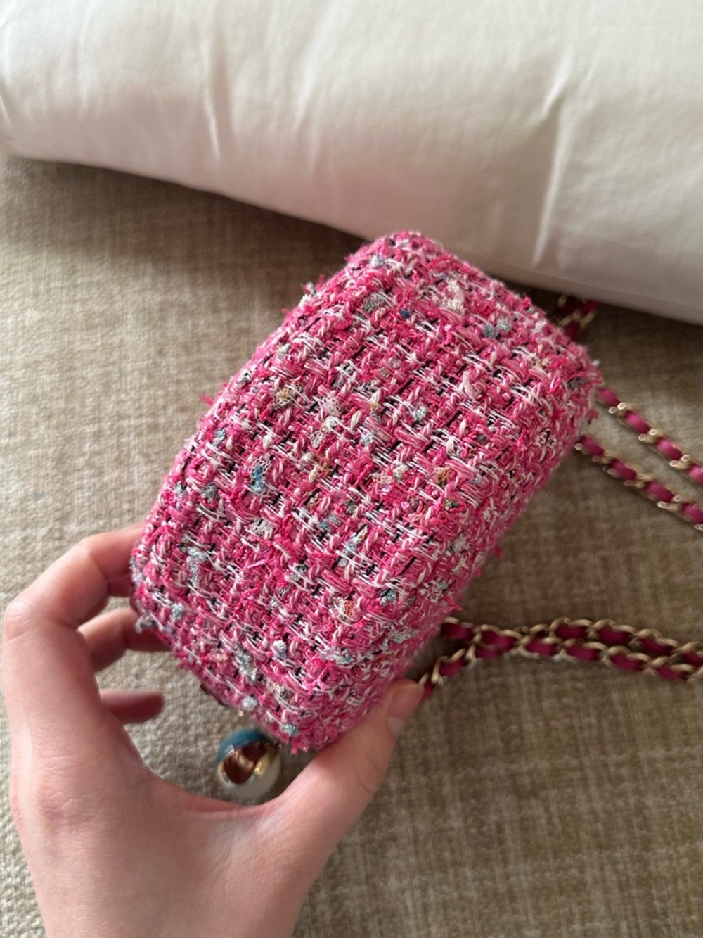 CHANEL Matelassé Round Tweed Chain Shoulder Chain Bag Pink CC Logo - Picture 7 of 12